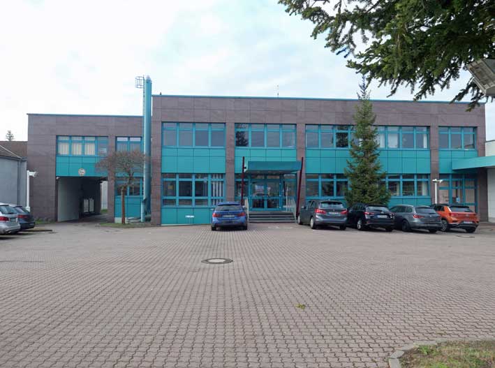 Küspert & Küspert vermittelt Beck & Pollitzer 800 m² Büro- und Lagerflächen